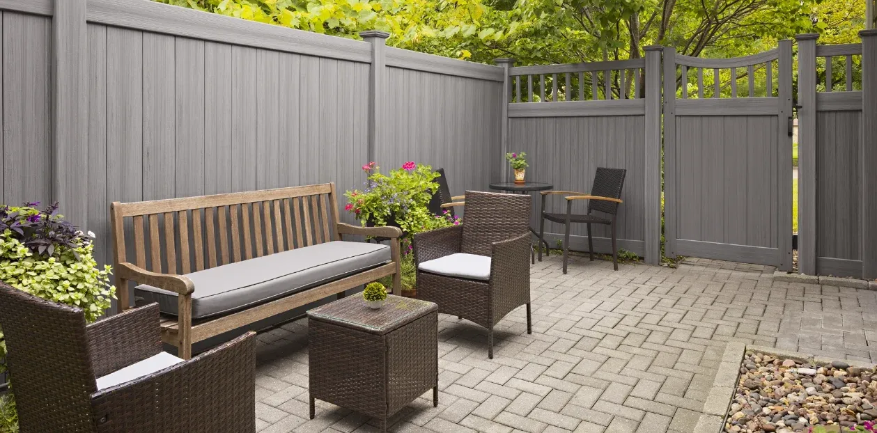 Molded Fencing